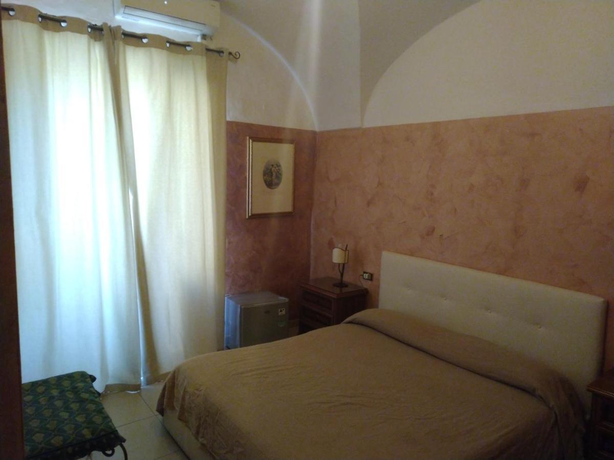 Europa 2* Catania
