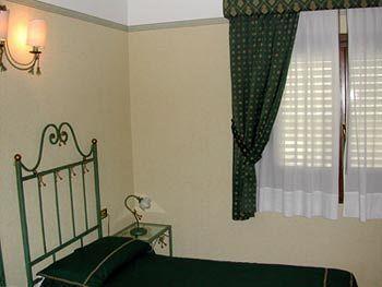 Europa Hotel 2*