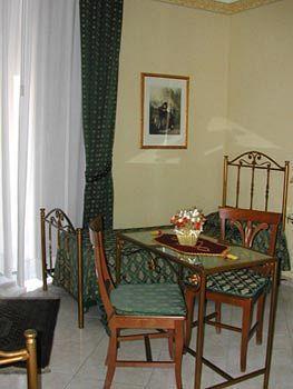Hotel Europa 2*