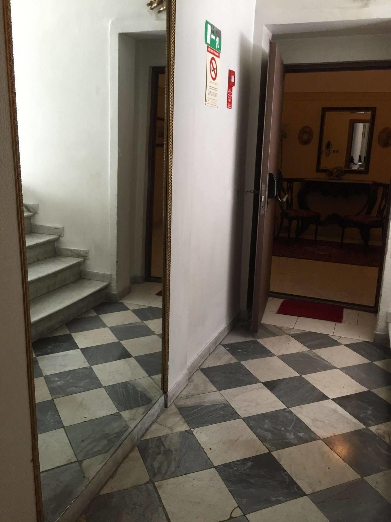 Europa Hotel 2*