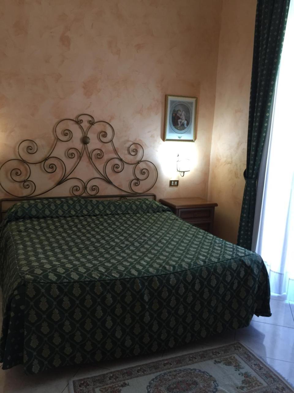 Hotel Europa 2*